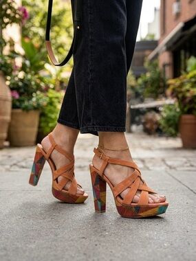 Handmade Brazil Strappy Leather Geometric Platform Heels | Manuela Mendonza - 6